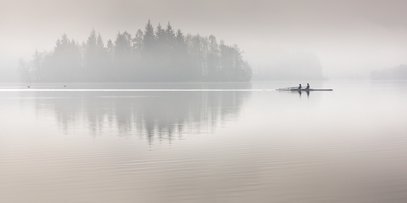 loch ard scull in fog